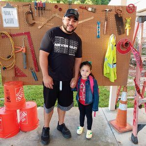 Meet your Posher, Luis